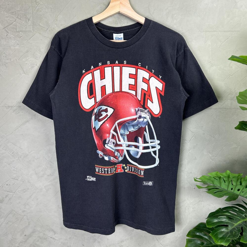 Vintage Kansas City Chiefs Salem Sportswear NFL Large 90s Shirt